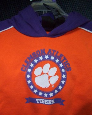 [Clemson atletics]